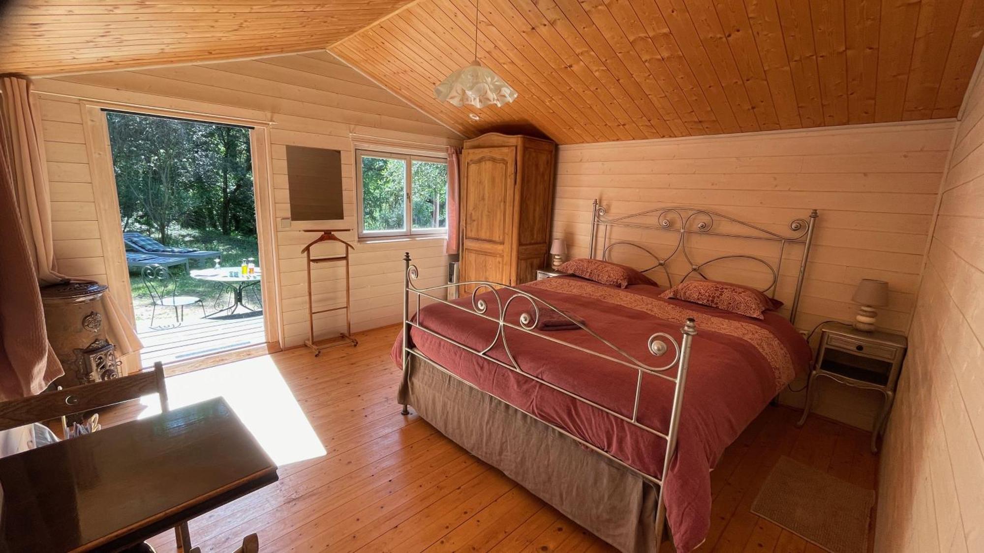 Chalet Avec Piscine Privee Dans La Foret *